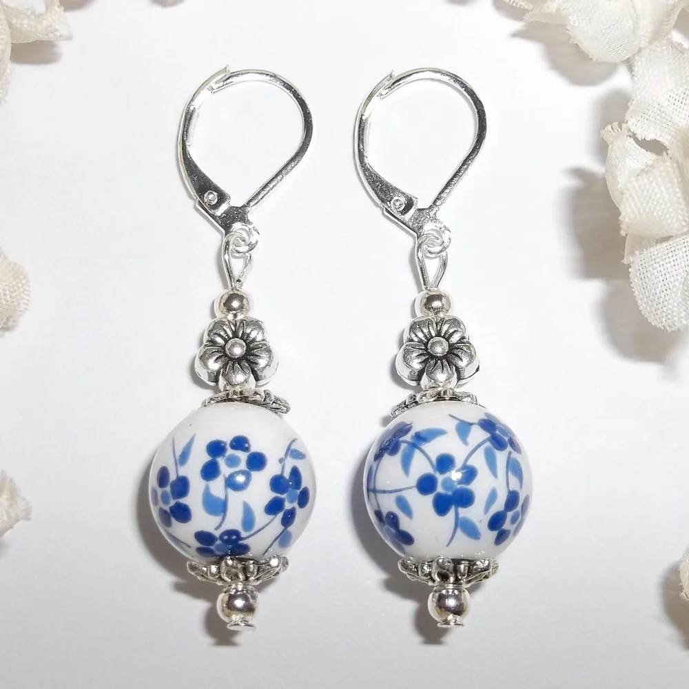 Blue & White Flower Earring Set Jewelry Boho Floral Jewelry Accessory NWT A659
